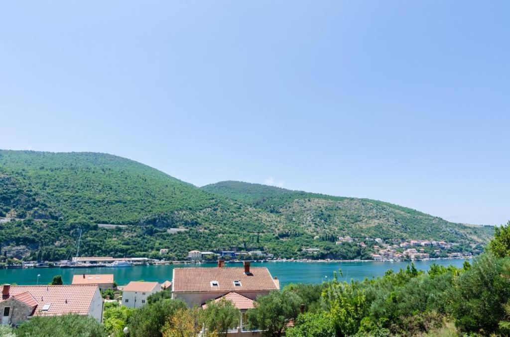 Apartments Peco Quận Mokošica Ngoại thất bức ảnh