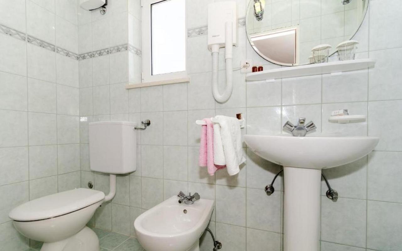 Apartments Peco Quận Mokošica Ngoại thất bức ảnh