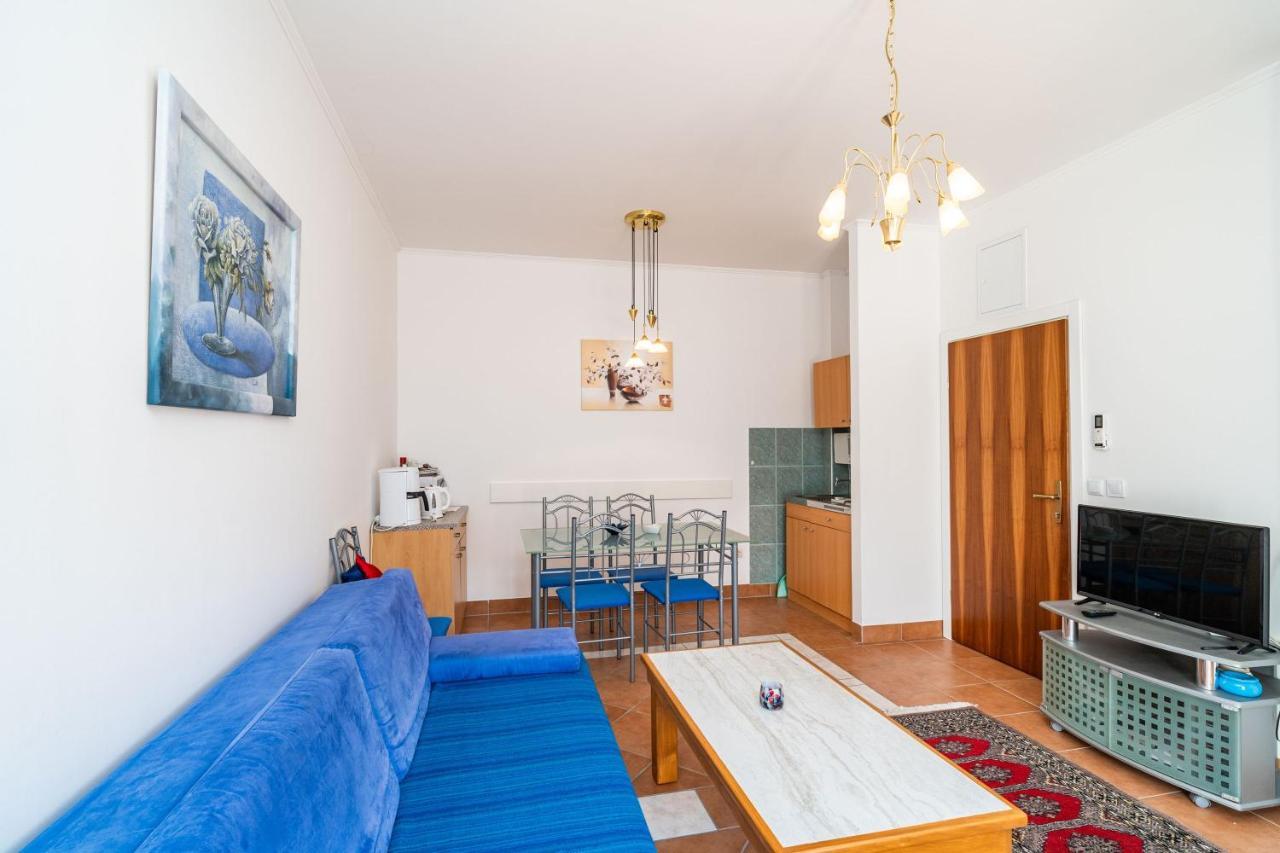 Apartments Peco Quận Mokošica Ngoại thất bức ảnh