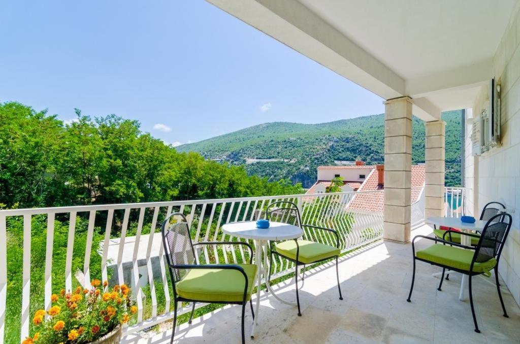 Apartments Peco Quận Mokošica Ngoại thất bức ảnh